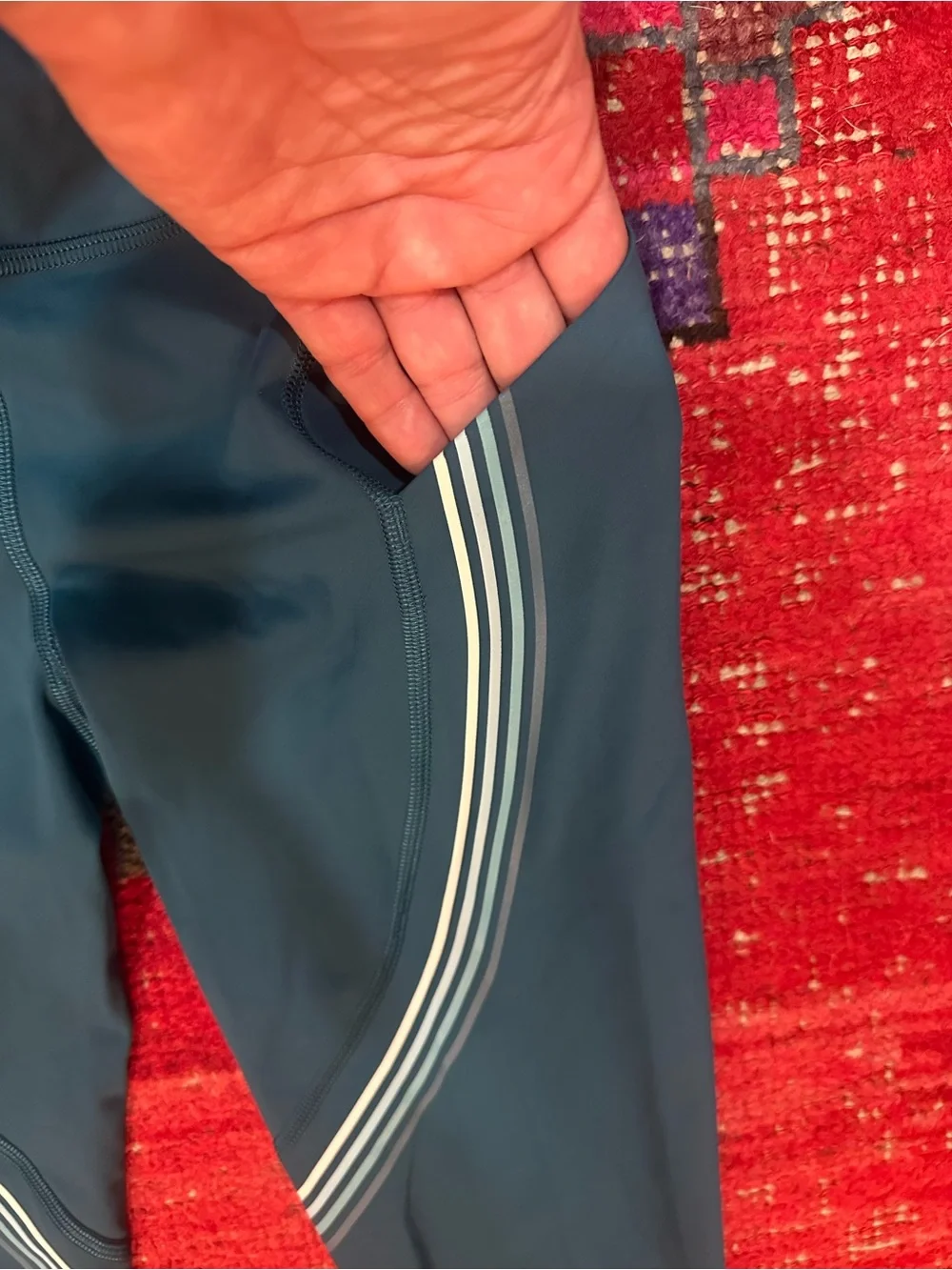 LULULEMON leggings teal with rainbow sz 2 - worn once - Picture 6 of 11